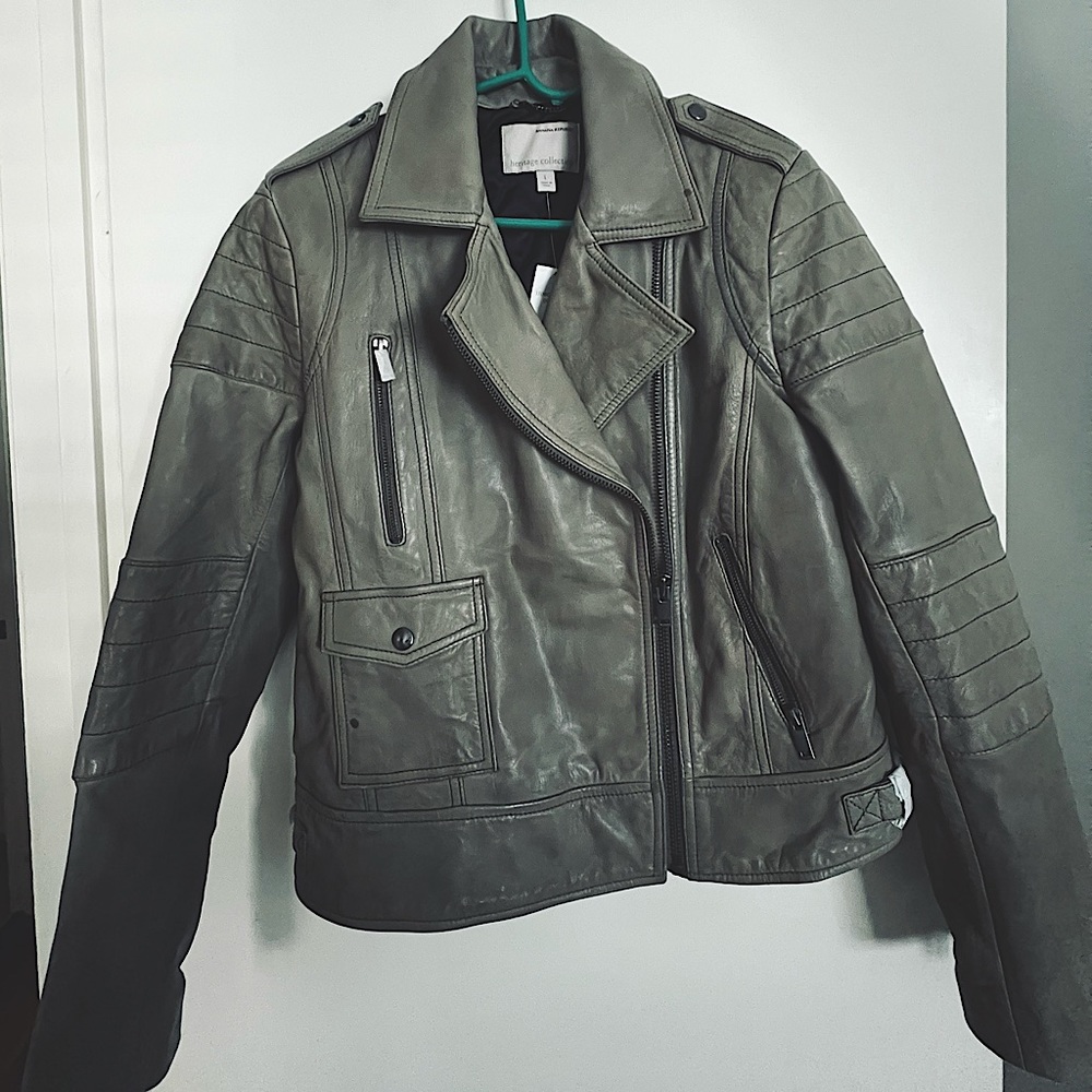 Brand new Banana Republic Women’s Motorcycle Leather Jacket in grey, size L
